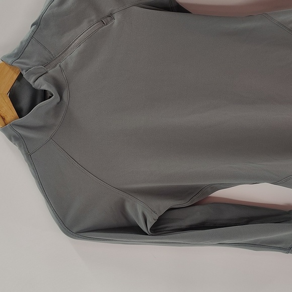 Yogalicious LUX green Pullover XS Athletic Jacket Long Sleeve Thumb Holes Fitted - Picture 2 of 7